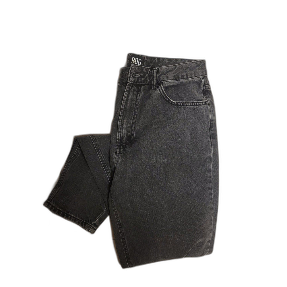 BDG Mom High Rise Jeans Charcoal size 27